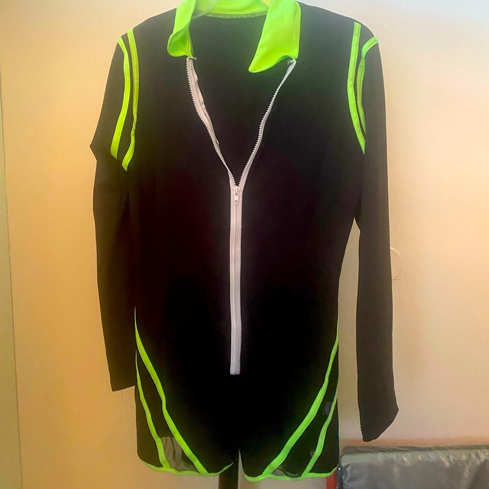 Stretchy body suit
